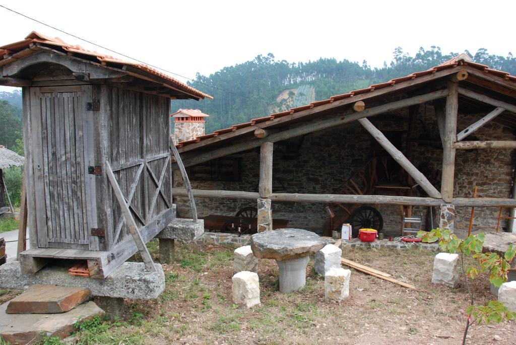Parque Tematico Vale De Mouro Vale de Mouro Exterior foto